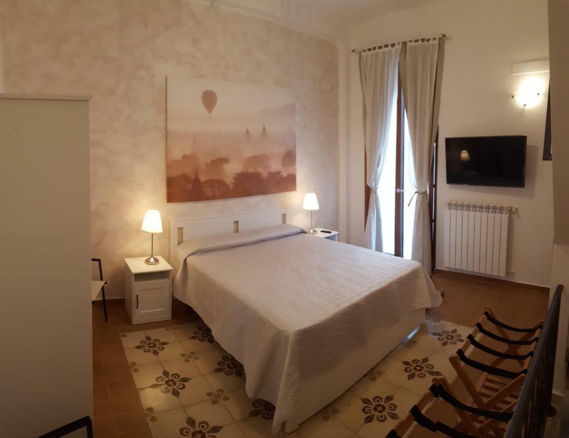Casa Vacanze Don Vincenzo 莫诺波利 外观 照片