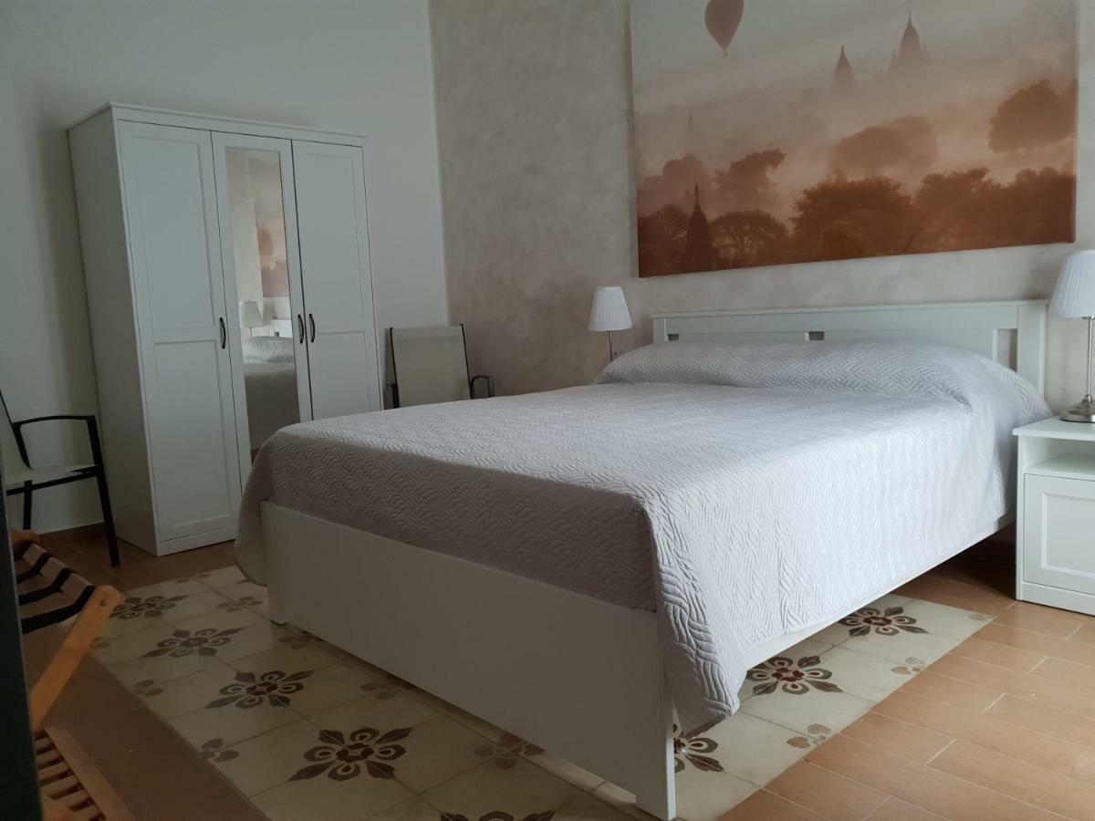 Casa Vacanze Don Vincenzo 莫诺波利 外观 照片
